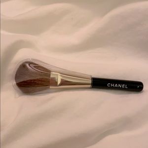 CHANEL Makeup Brush